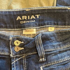 Ariat Women's Classic Blue Boot Cut Jeans